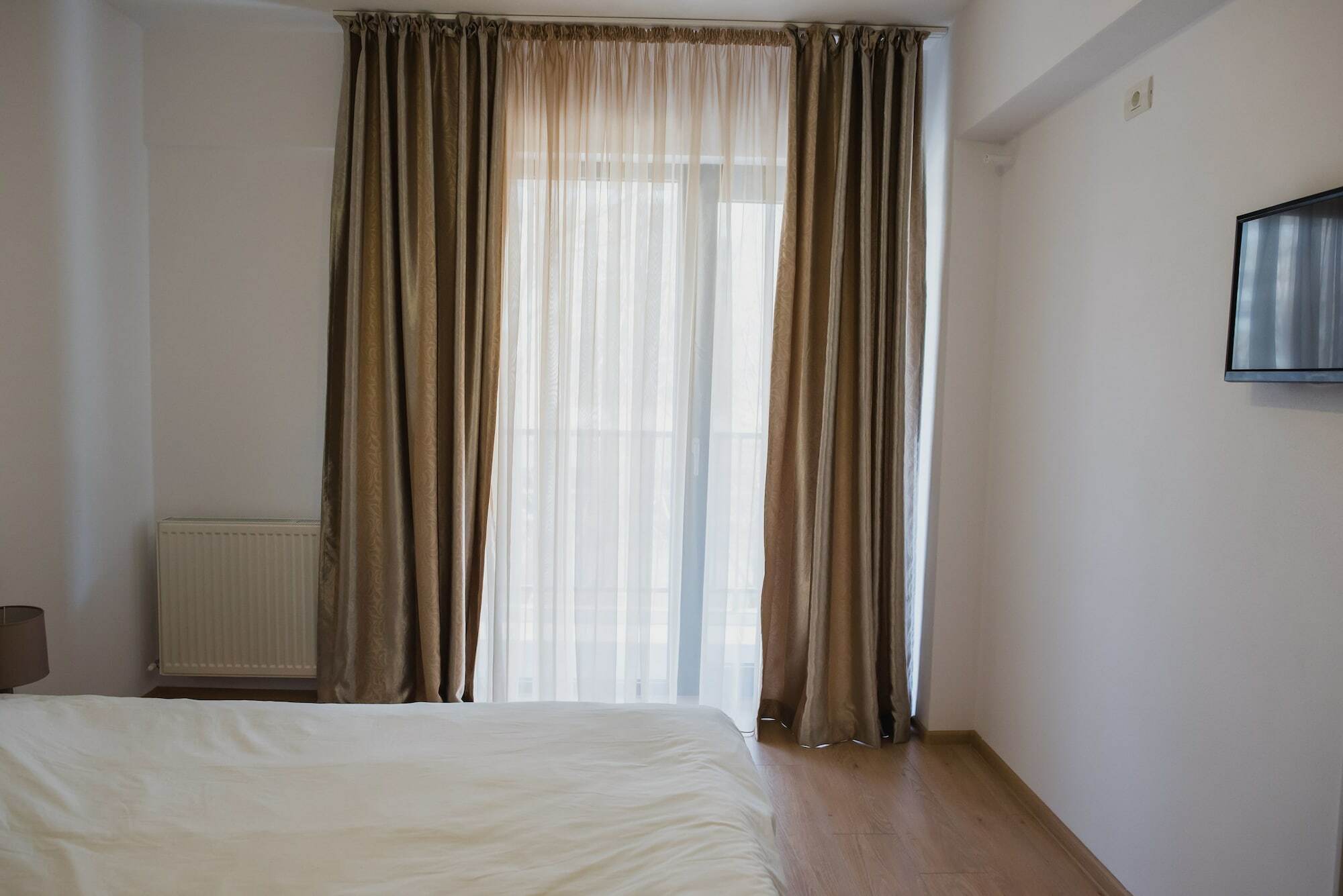 Apartamento Omnes Victoria Square Bucarest Exterior foto
